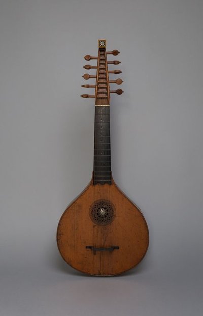 English guitar
