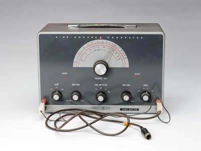 Heathkit Sine and square wave generator