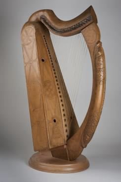 Queen Mary Harp