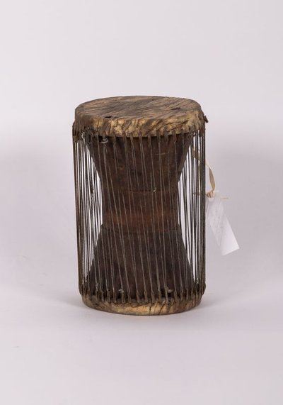 Hourglass drum