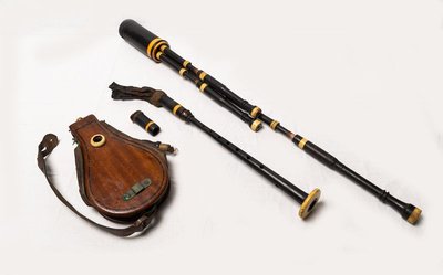 Northumbrian pipe