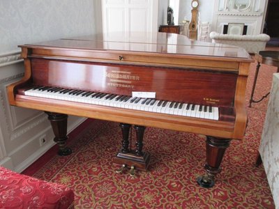 Grand pianoforte