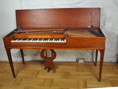 Square Piano