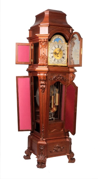Standuhr mit Polyphon